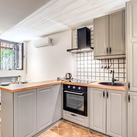 Fresh House Doria Pamphili アパート